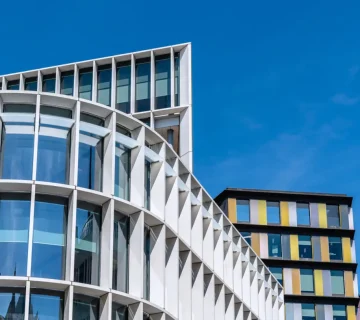 Commercial Property in London featuring glass fronted offices.